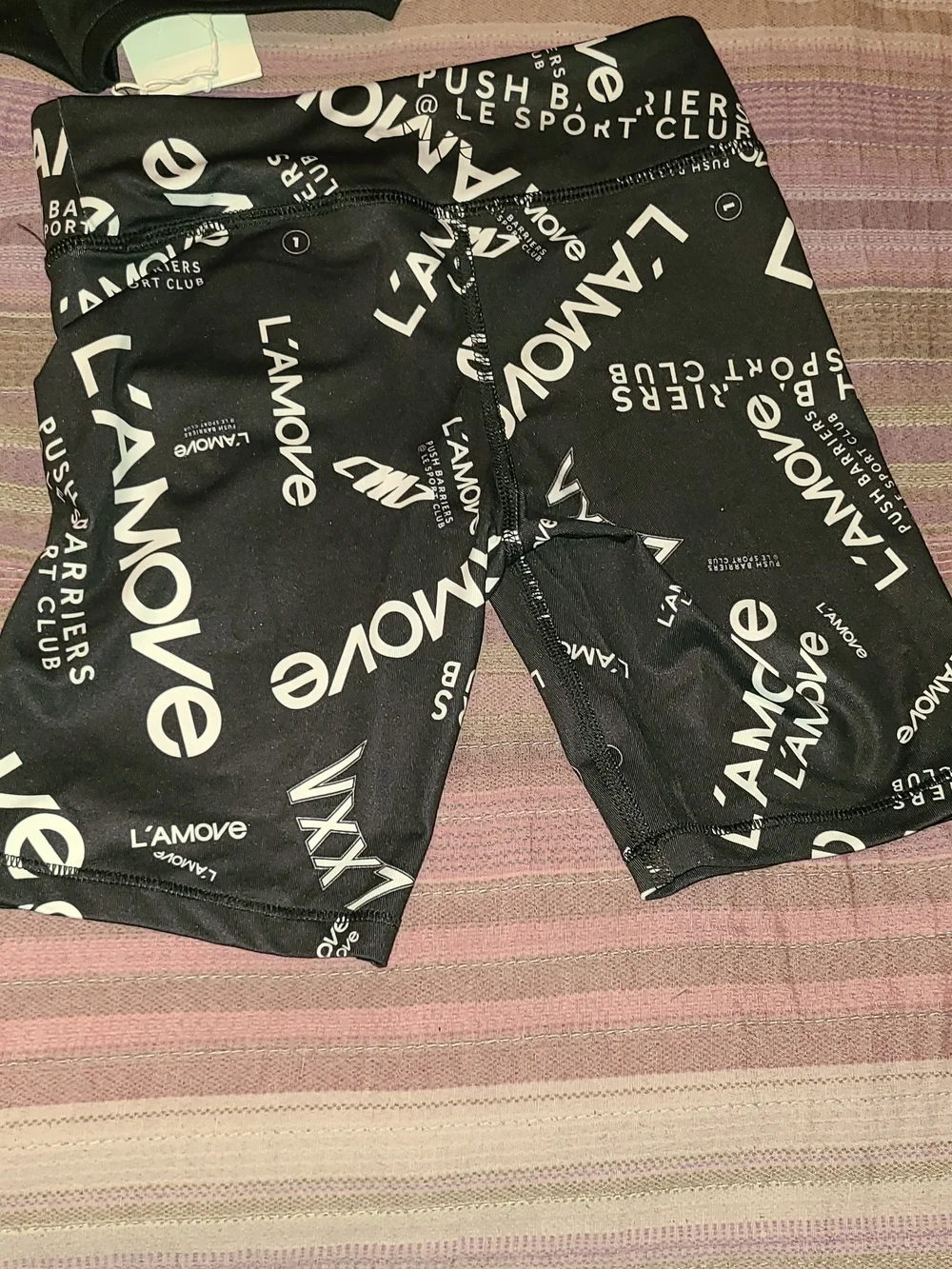 Kids HM Move Black & White Shirt and Short Set Size 6x/7
